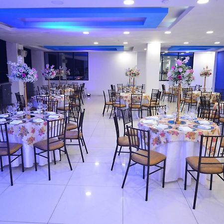 Hotel - Centro Comercial Punta Del Mar Salinas (Santa Elena) Ngoại thất bức ảnh