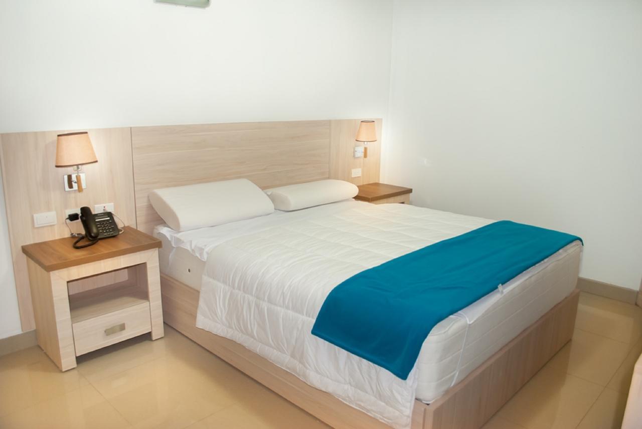 Hotel - Centro Comercial Punta Del Mar Salinas (Santa Elena) Phòng bức ảnh
