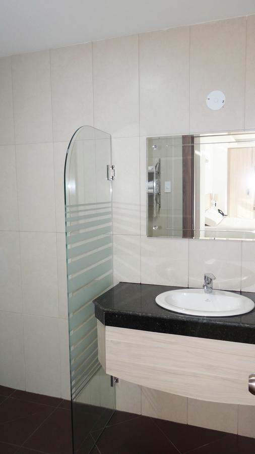 Hotel - Centro Comercial Punta Del Mar Salinas (Santa Elena) Phòng bức ảnh