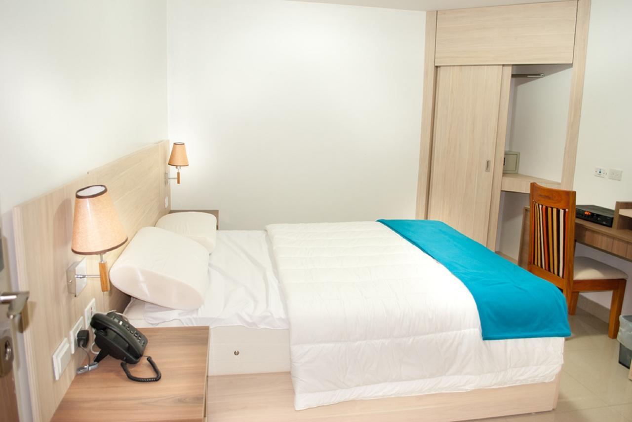 Hotel - Centro Comercial Punta Del Mar Salinas (Santa Elena) Phòng bức ảnh