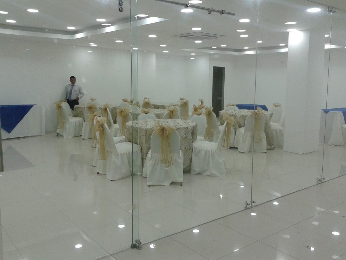 Hotel - Centro Comercial Punta Del Mar Salinas (Santa Elena) Ngoại thất bức ảnh